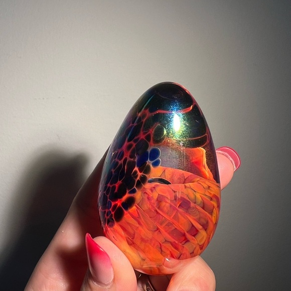 GES Glass Eye Studio Iridescent Egg Art Glass Paperweight 1997 - Picture 12 of 14